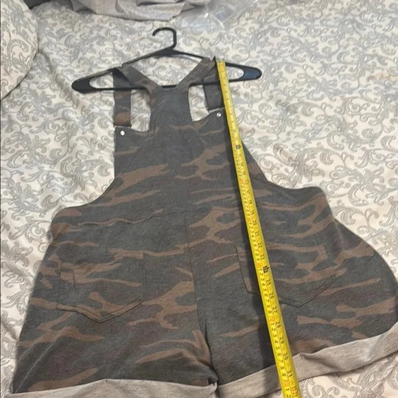 VENUS Green and Brown Camouflage Jumpsuit Relaxed Fit - Picture 5 of 8